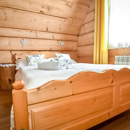 Rum i privatbostad Regionalne U Ani *