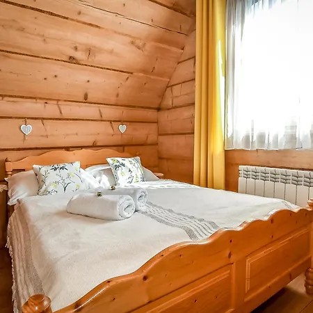 Regionalne U Ani ホームステイ